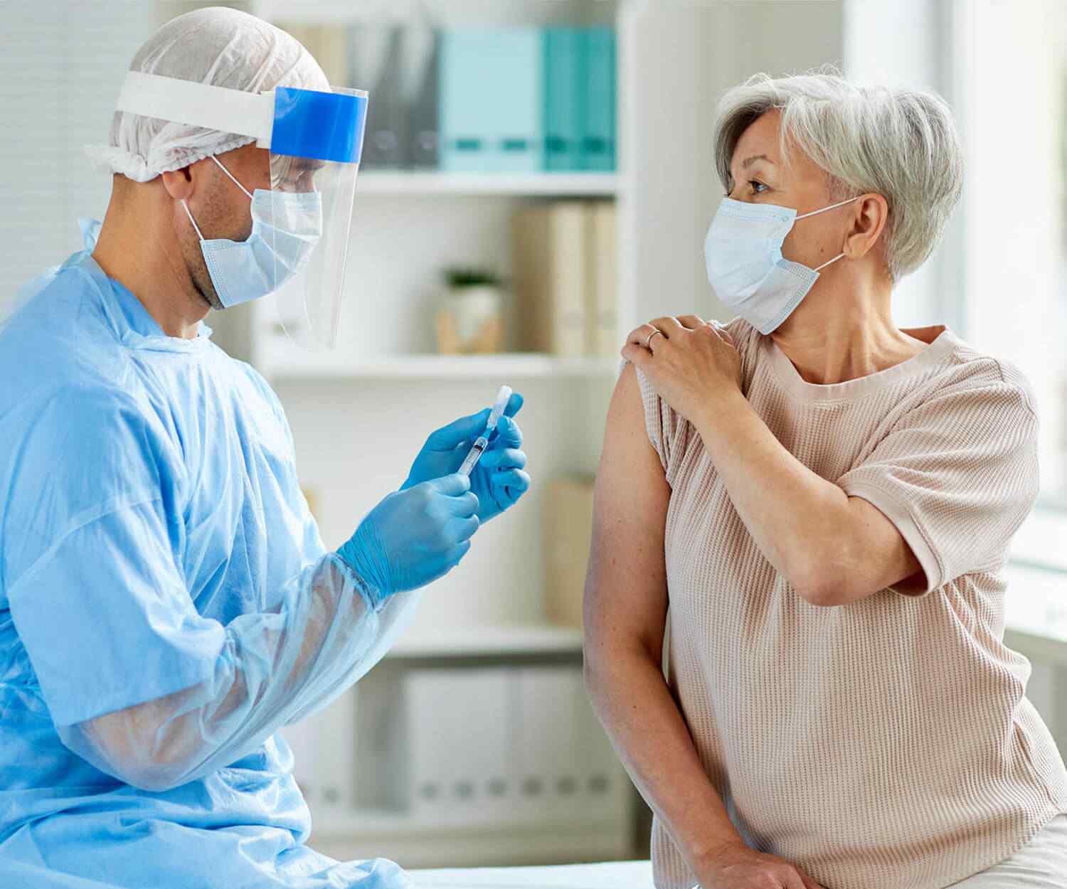 https://cmfnext.com/wp-content/uploads/2021/07/card_image_01.jpg