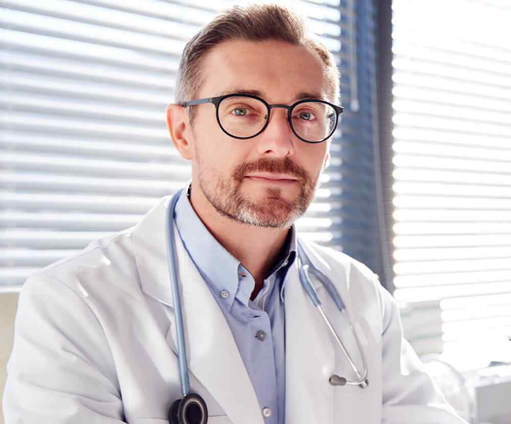 https://cmfnext.com/wp-content/uploads/2021/09/team_05.jpg